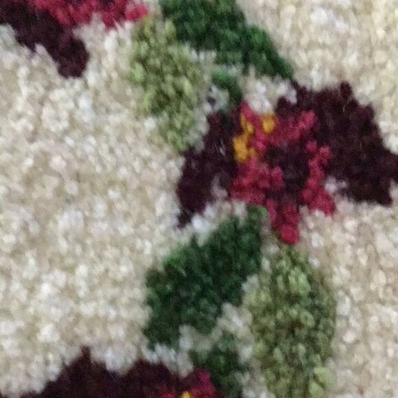 Christmas  Decor Latch Hook Pillow Front - Picture 3 of 3